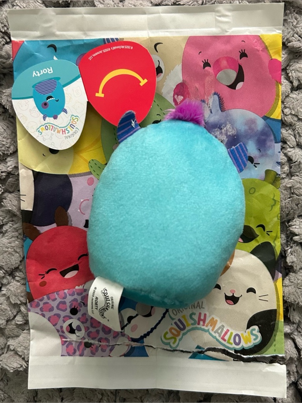 Squishmallows Rorty - Picture 2 of 3